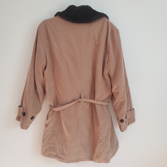 Andrew Marc coat - Picture 4 of 9